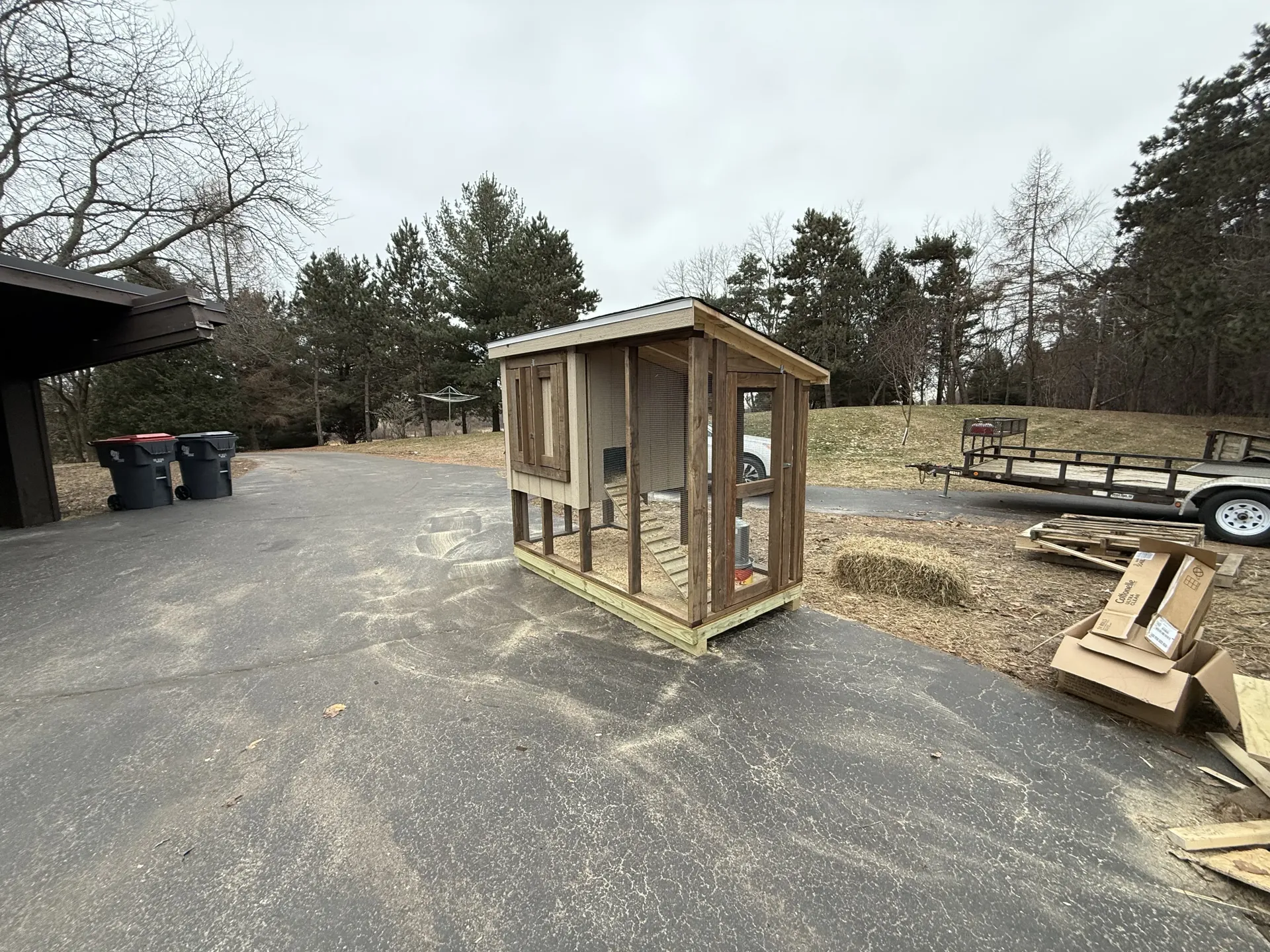Floating Coop